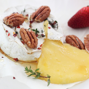 Baked Cheese with Honey, Thyme and Pecans